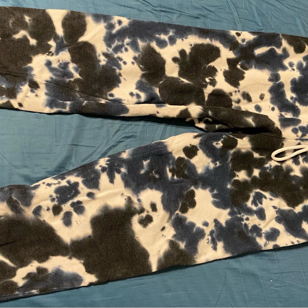 Colsie Blue, Black and White Tie-dye Sweatpants